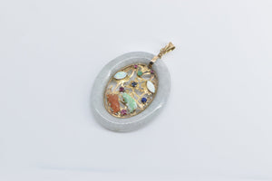 14K Elaborate Carved Oval Ornate Chinese Pendant Yellow Gold