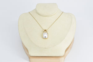 14K Squared Oval Pearl Bezel Statement Simple Pendant Yellow Gold