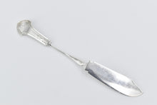 Load image into Gallery viewer, Sterling Silver Gorham Corinthian Flat Handle Master Butter Knife