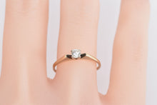 Load image into Gallery viewer, 14K 0.20 Ct Diamond Solitaire Classic Engagement Ring Yellow Gold