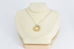 18K Pave Diamond Heart Wire Striped Fashion Love Pendant Yellow Gold