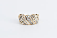 Load image into Gallery viewer, 10K 1.00 Ctw Round &amp; Baguette Diamond Twist Band Ring Yellow Gold