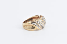 Load image into Gallery viewer, 10K 1.00 Ctw Round &amp; Baguette Diamond Twist Band Ring Yellow Gold