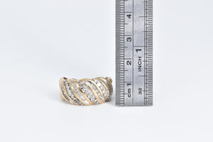 10K 1.00 Ctw Round & Baguette Diamond Twist Band Ring Yellow Gold