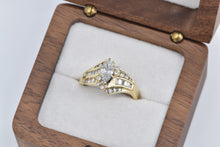 Load image into Gallery viewer, 14K 1.00 Ctw Natural Marquise Diamond Engagement Ring Yellow Gold