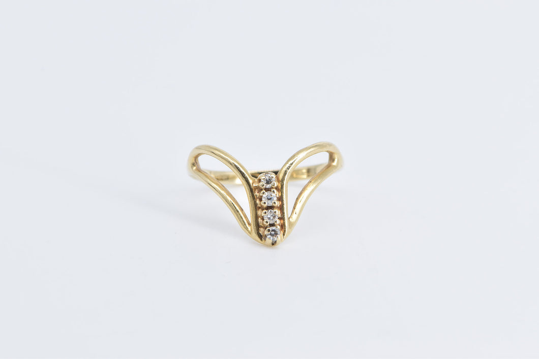 14K Diamond Classic Vintage Chevron Curved Ring Yellow Gold