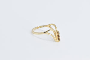 14K Diamond Classic Vintage Chevron Curved Ring Yellow Gold