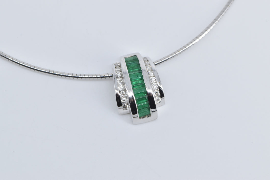 14K 1.50 Ctw Baguette Emerald Diamond Cocoon Necklace 16
