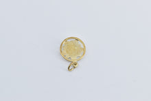 Load image into Gallery viewer, 18K Enamel Flower Daisy Vintage Nature Motif Charm/Pendant Yellow Gold