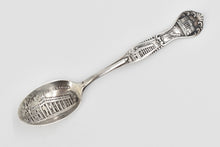 Load image into Gallery viewer, Sterling Silver Mount Vernon Virginia George Washington Souvenir Spoon