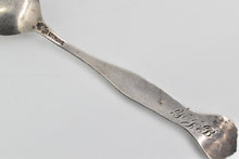 Load image into Gallery viewer, Sterling Silver Mount Vernon Virginia George Washington Souvenir Spoon