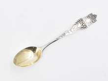 Load image into Gallery viewer, Sterling Silver Soldiers &amp; Sailors Arch New York NY Souvenir Spoon