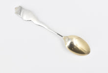Load image into Gallery viewer, Sterling Silver Soldiers &amp; Sailors Arch New York NY Souvenir Spoon