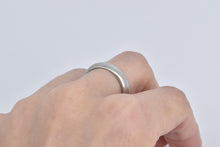 Load image into Gallery viewer, Platinum 5.0mm Rounded Classic Wedding Band Ring