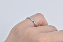 Load image into Gallery viewer, Platinum 3.0mm Classic Simple Rounded Wedding Band Ring