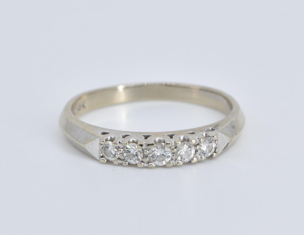 14K 0.30 Ctw Classic Diamond Wedding Band Ring White Gold