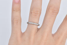 Load image into Gallery viewer, Platinum 0.20 Ctw Natural Diamond Wedding Band Ring