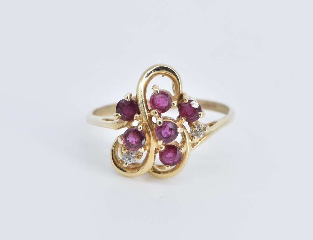 14K 0.54 Ctw Ruby Diamond Wavy Cluster Fashion Ring Yellow Gold