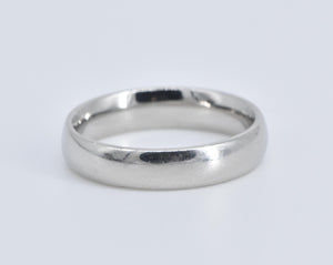 Platinum 4.2mm Classic Comfort Fit Wedding Band Ring