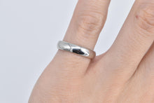 Load image into Gallery viewer, Platinum 4.2mm Classic Comfort Fit Wedding Band Ring