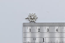 Load image into Gallery viewer, 14K 0.40 Ctw Diamond Flower Snow Flake Cluster Pendant White Gold