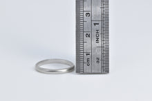 Load image into Gallery viewer, Platinum 2.1mm Rounded Classic Vintage Wedding Band Ring