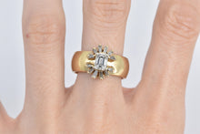 Load image into Gallery viewer, 14K 1.78 Ctw Natural Diamond Baguette Halo Ring Yellow Gold