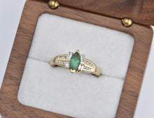 Load image into Gallery viewer, 14K 0.80 Ctw Marquise Emerald Diamond Engagement Ring Yellow Gold