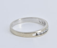 Load image into Gallery viewer, 14K 0.30 Ctw Diamond Classic Wedding Band Ring White Gold