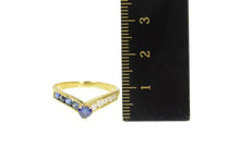 Load image into Gallery viewer, 18K 1.00 Ctw Heart Sapphire Diamond Chevron Ring Size 8 Yellow Gold