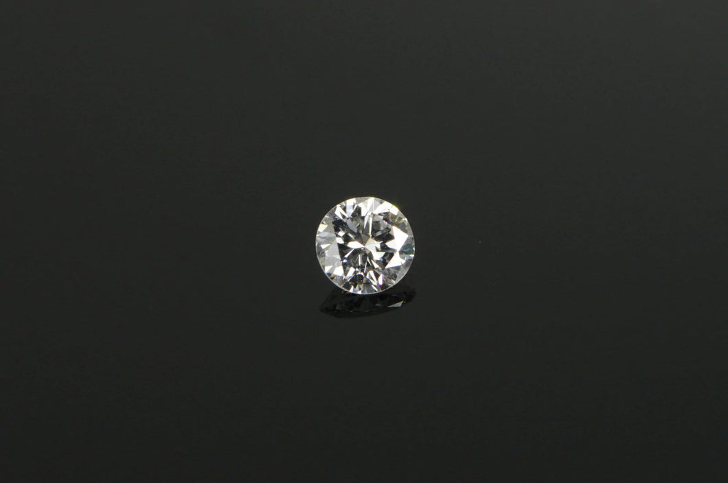 GIA 0.41 Ct Round Brilliant Cut E Color VS2 Clarity Diamond