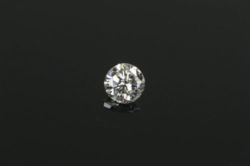 GIA 0.43 Ct Round Brilliant Cut F Color VVS2 Clarity Diamond