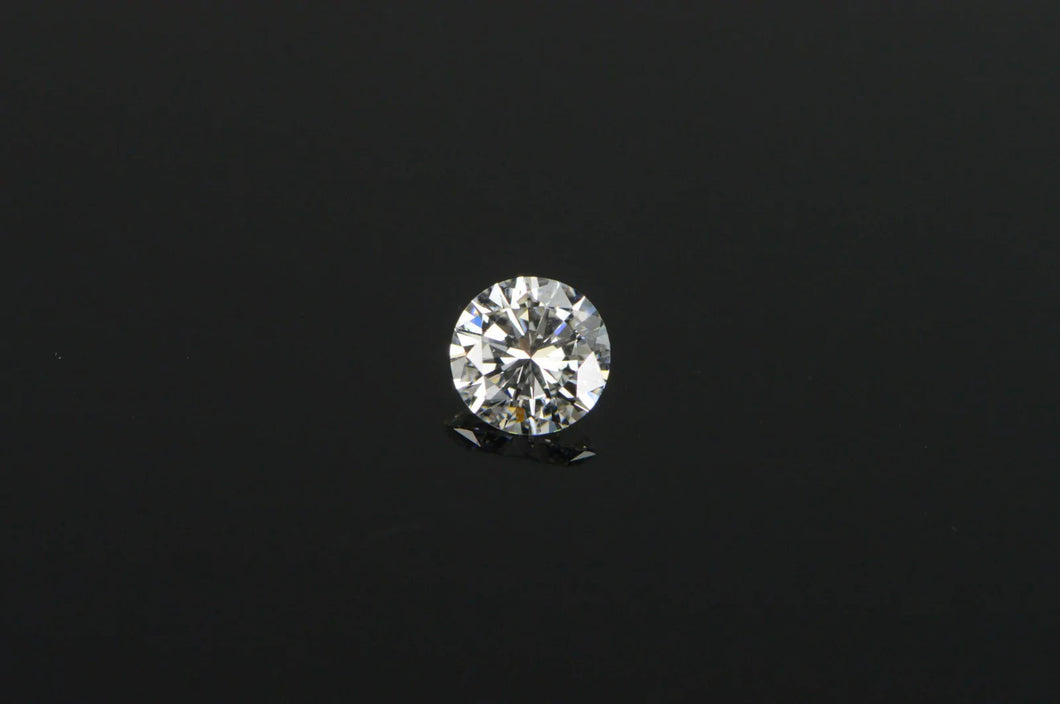 GIA 0.57 Ct Round Brilliant Cut E Color VS2 Clarity Diamond