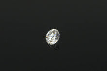Load image into Gallery viewer, GIA 0.57 Ct Round Brilliant Cut E Color VS2 Clarity Diamond