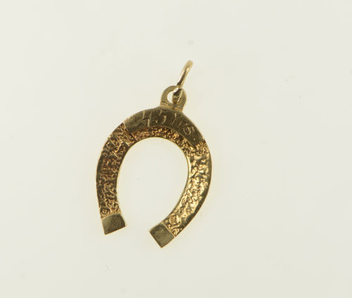 10K 45 Years Engraved Horse Shoe Lucky Charm/Pendant Yellow Gold