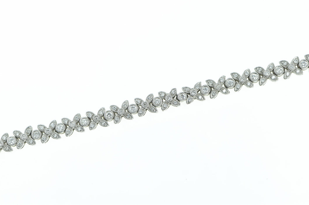 18K 3.80 Ctw Flower Diamond Cluster Chain Necklace 17.5