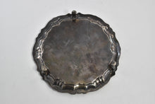 Load image into Gallery viewer, Sterling Silver British Pre 1822 Family Crest Plate