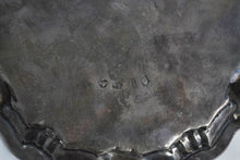 Load image into Gallery viewer, Sterling Silver British Pre 1822 Family Crest Plate