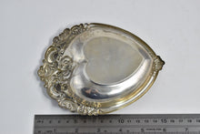 Load image into Gallery viewer, Sterling Silver Wallace Sterling Ornate Heart Trinket Ring Bowl