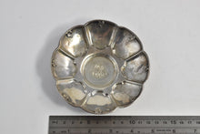 Load image into Gallery viewer, Sterling Silver M Ray Antique Scalloped Engraved Bowl