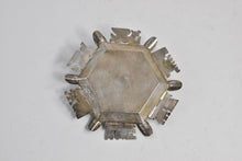 Load image into Gallery viewer, Sterling Silver Peruvian Alpaca Motif Ornate Traditional Ash Tray