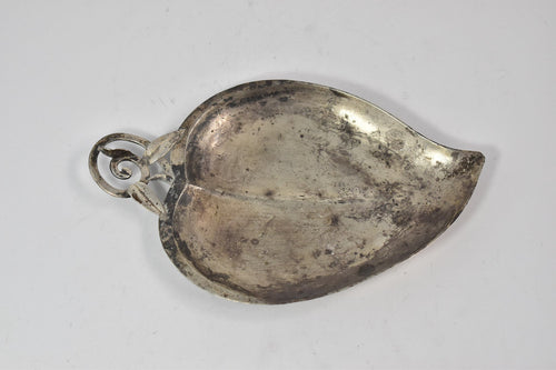 Sterling Silver Suzuyo Mid Century Ornate Leaf Plate Dish