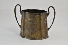 Load image into Gallery viewer, Sterling Silver JE Caldwell &amp; Co Sugar Vine Engraved