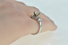 Load image into Gallery viewer, Platinum 0.72 Ctw Diamond Classic Engagement Ring