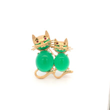 Load image into Gallery viewer, 14K 1960&#39;s Green Glass Ruby Kitty Cats Kittens Pin/Brooch Yellow Gold