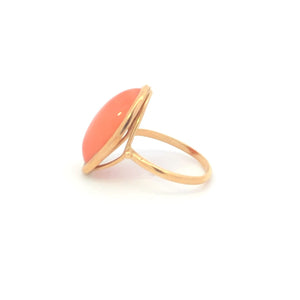 18K Oval Coral Cabochon Vintage Statement Ring Yellow Gold