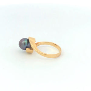 18K Oval Black Grey Pearl Vintage Statement Ring Yellow Gold