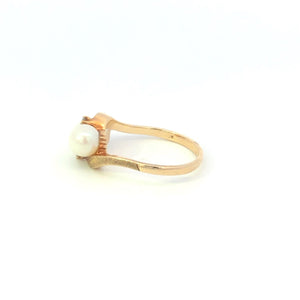 10K 6.3mm Pearl Diamond Vintage Bypass Ring Yellow Gold