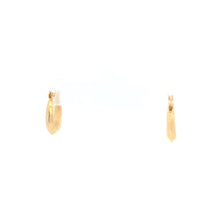 Load image into Gallery viewer, 10K 12.8mm Graduated Squared Vintage Hoop Earrings Yellow Gold