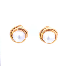 Load image into Gallery viewer, 14K Vintage Mabe Pearl Twist French Clip Earrings Yellow Gold